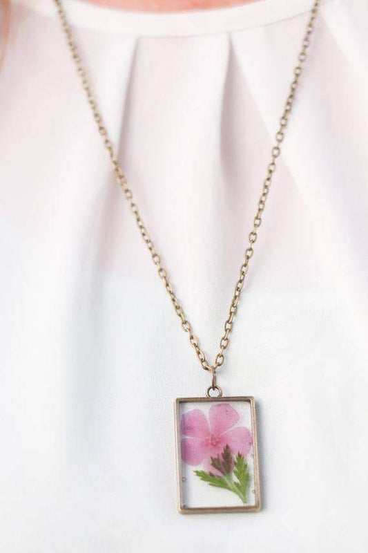Jewelry Pink Phlox Flower Pendant Necklace The Pretty Pickle 7 Sisters Gifts & Wellness